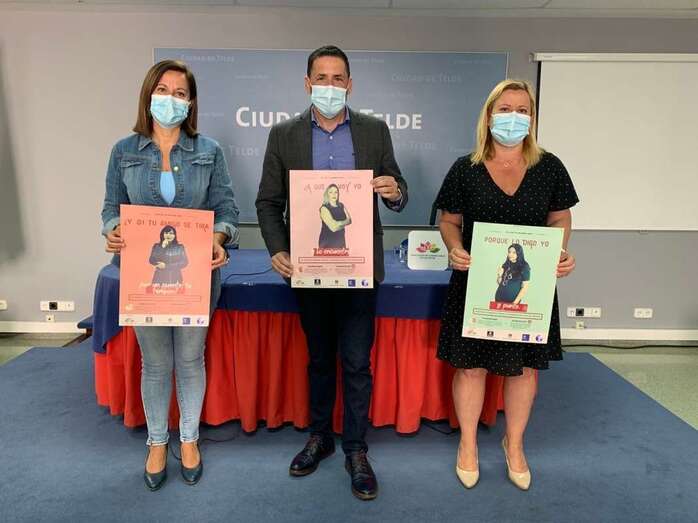 El alcalde, la concejala de Desarrollo Local y la presidente del colectivo de comerciantes de Los Llanos de Telde, hoy durante la presentación de la campaña/TA.